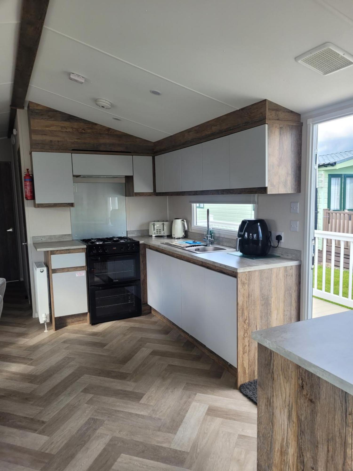 Q8 Ocean Edge Caravan Park Heysham Exterior foto